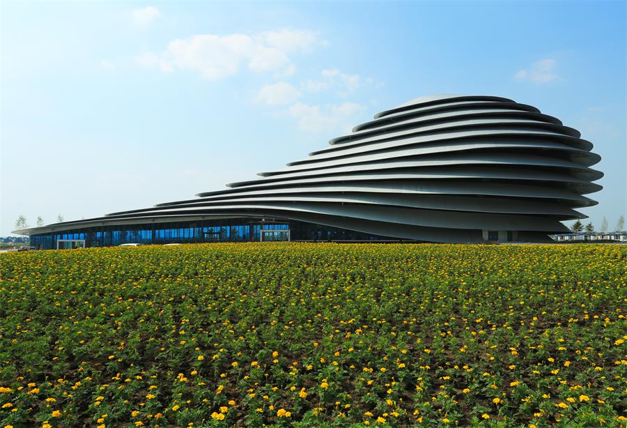 9長(cháng)影世紀城華夏翱翔.jpg